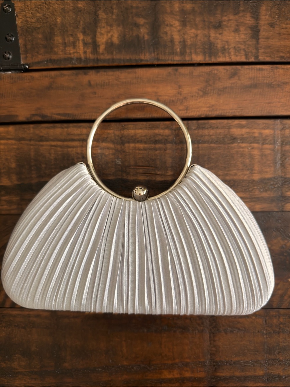 Elegant Pleated Silver Evening Clutch with Ring Handle